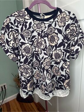 MELLODAY Black and Cream Floral Short-Sleeve Top Small